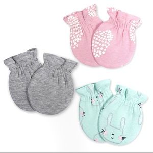 Gerber Grey, Heart & Bunny Print Multicolor 3 Pack Variety Pattern Mittens Set